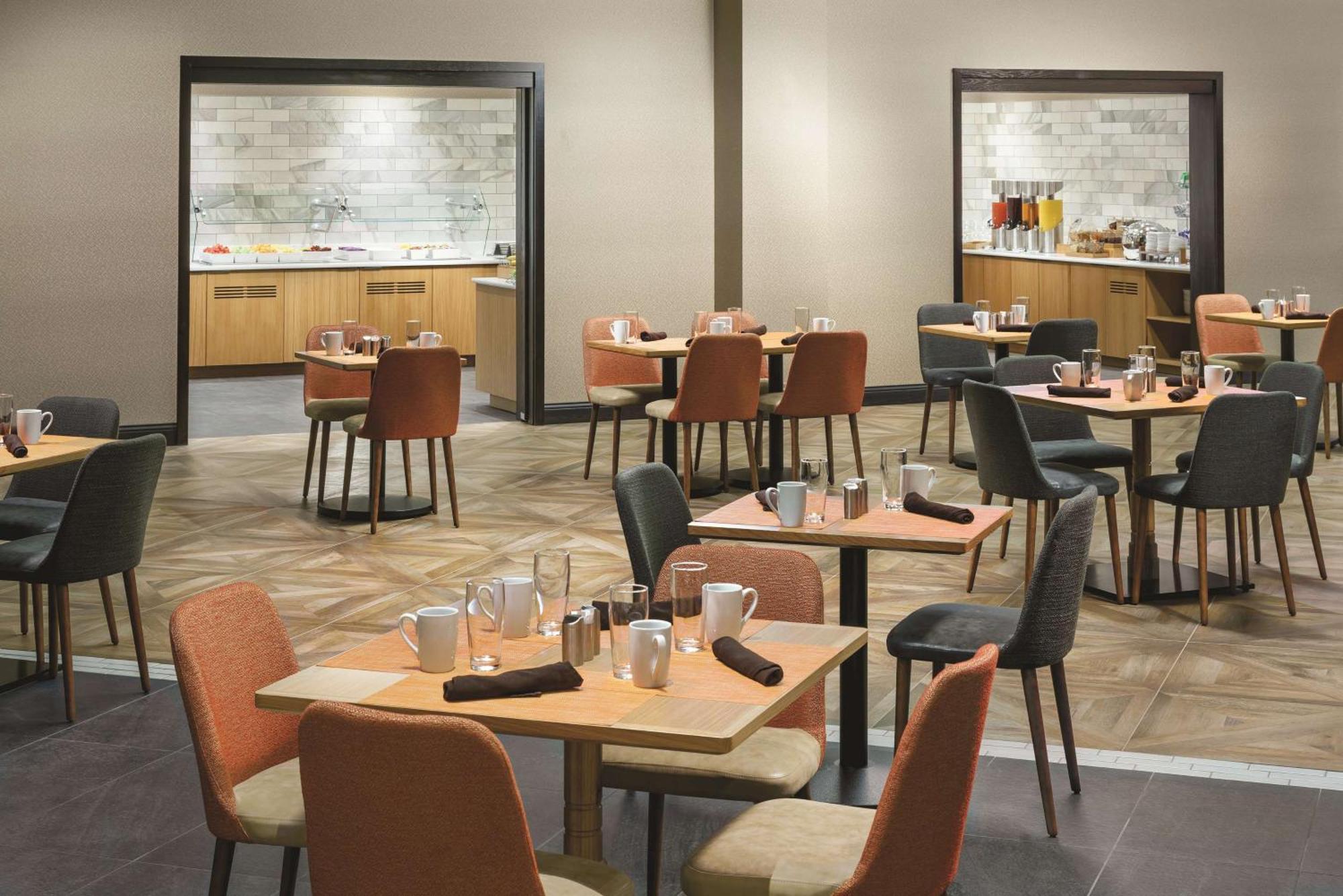 Hotel Doubletree By Hilton Colorado Springs Exterior foto